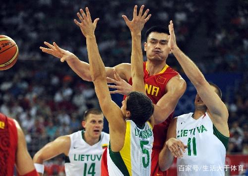 谁更强？ESPN对比15-16赛季库里和本赛季SGA数据（ESPN横评：2015-16库里 vs 本季SGA，谁更胜一筹？）