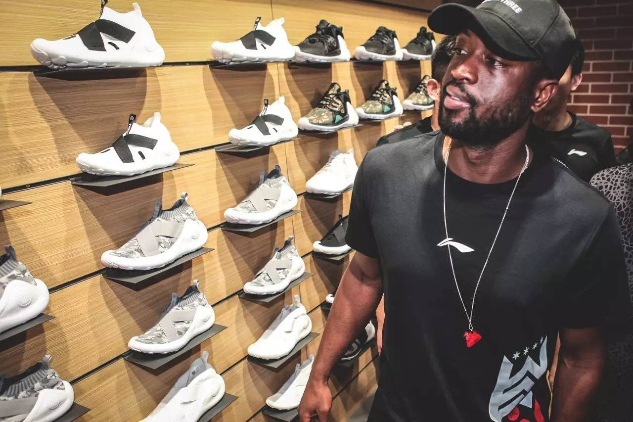 巴林U17vs中国U17：邝兆镭、万项首发，周雨诺、何思凡出战（中国U17对阵巴林U17：邝兆镭、万项首发，周雨诺、何思凡亮相）