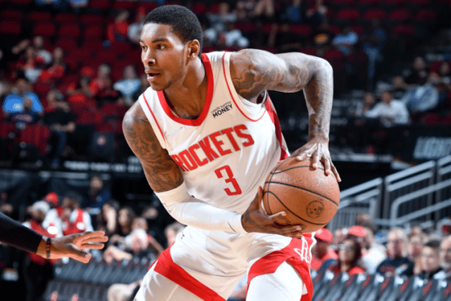 0-8惨败，中国女足官微：正视差距，珍惜与世界强队过招的机会（0比8遭重创，中国女足官微：直面差距，珍惜同世界强队切磋良机）